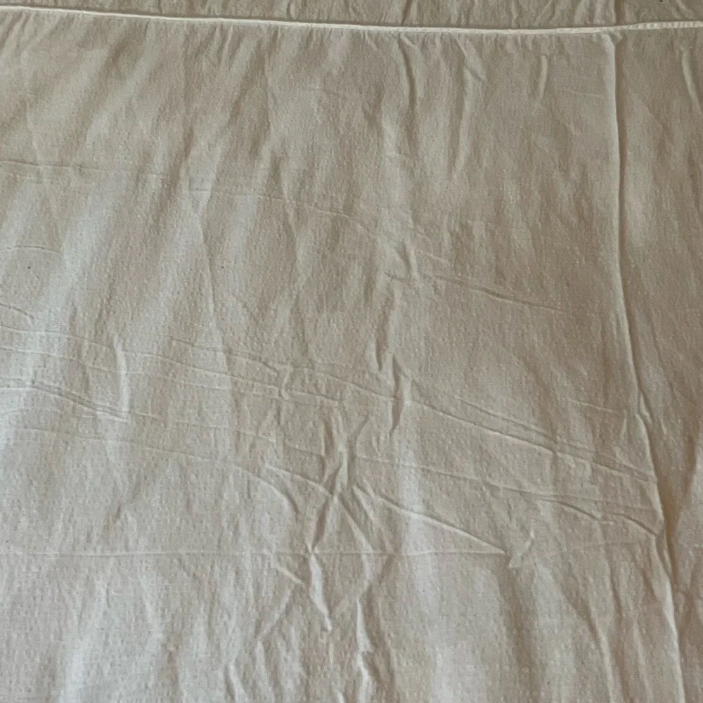 Seersucker lightweight bed cover / bedspread with ruffle classic beauty